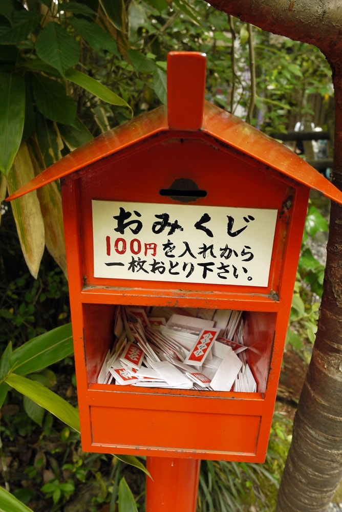 128