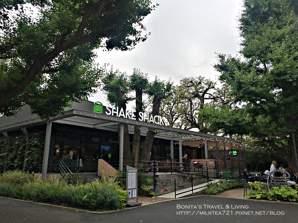 東京Shake Shack2.jpg